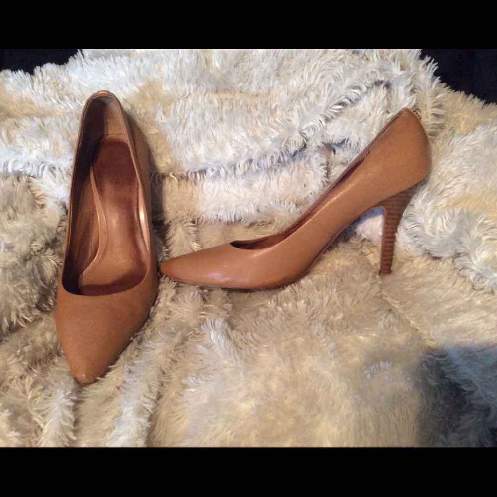Coach Women’s Shoes Size 8